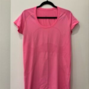 Vintage lululemon Women's Pink short sleeve Swiftly Top yoga run workout sz 10
